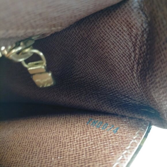 Louis Vuitton Monogram Shoulder Bag with Yellow Strap - Picture 12 of 13